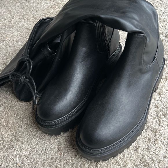 Black Over-the-Knee Chunky Sole Boots – Size 9 - Picture 3 of 4